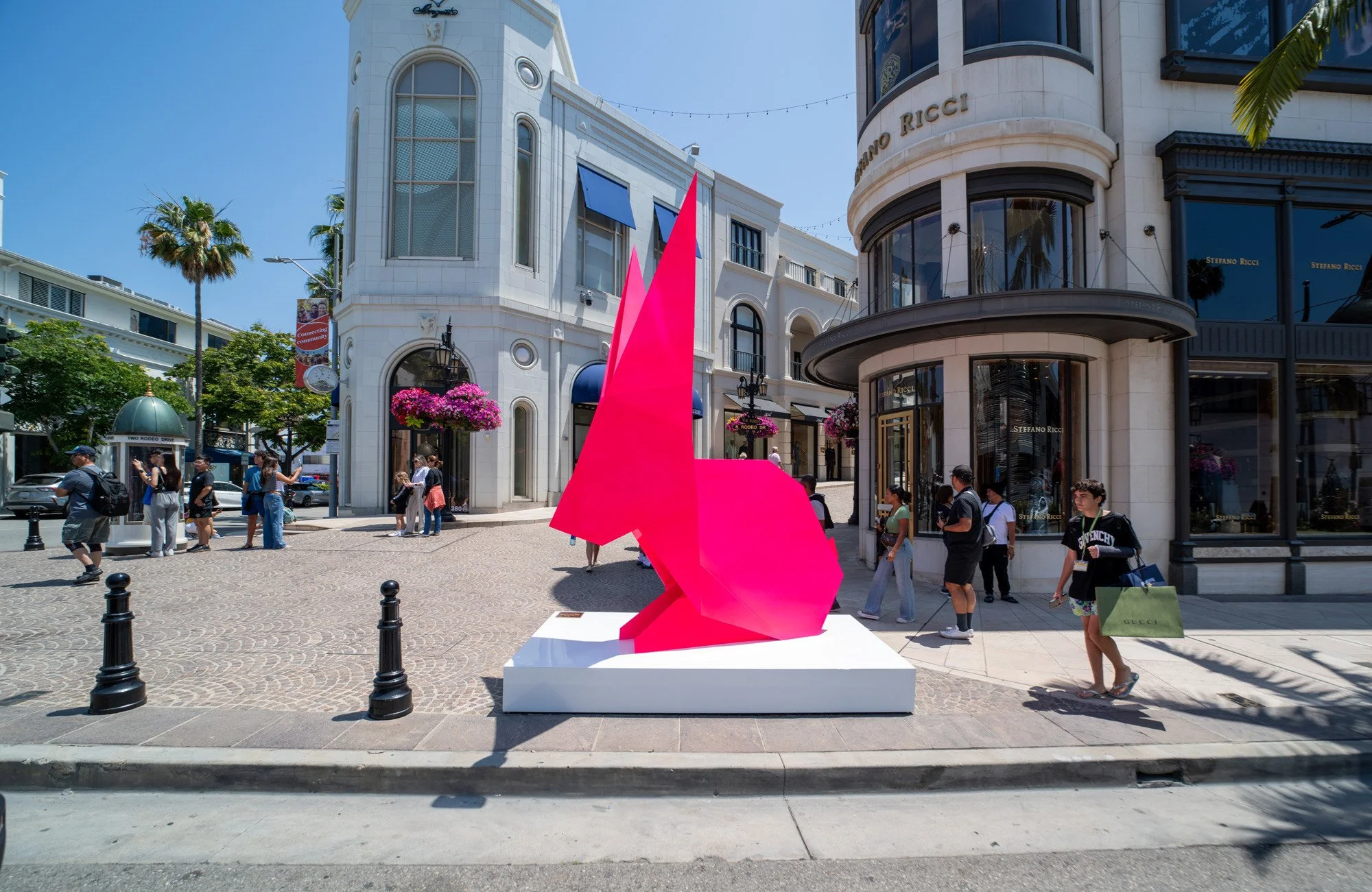 Origami animals pop up on Rodeo Drive — RODEO DRIVE